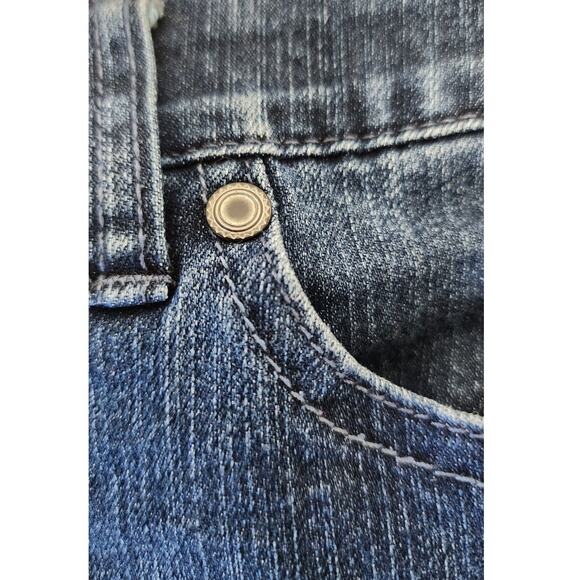 Cj Banks Dark Wash Denim Cuffed 4 pocket design Knee length Shorts Women's Sz 4 - Picture 9 of 10